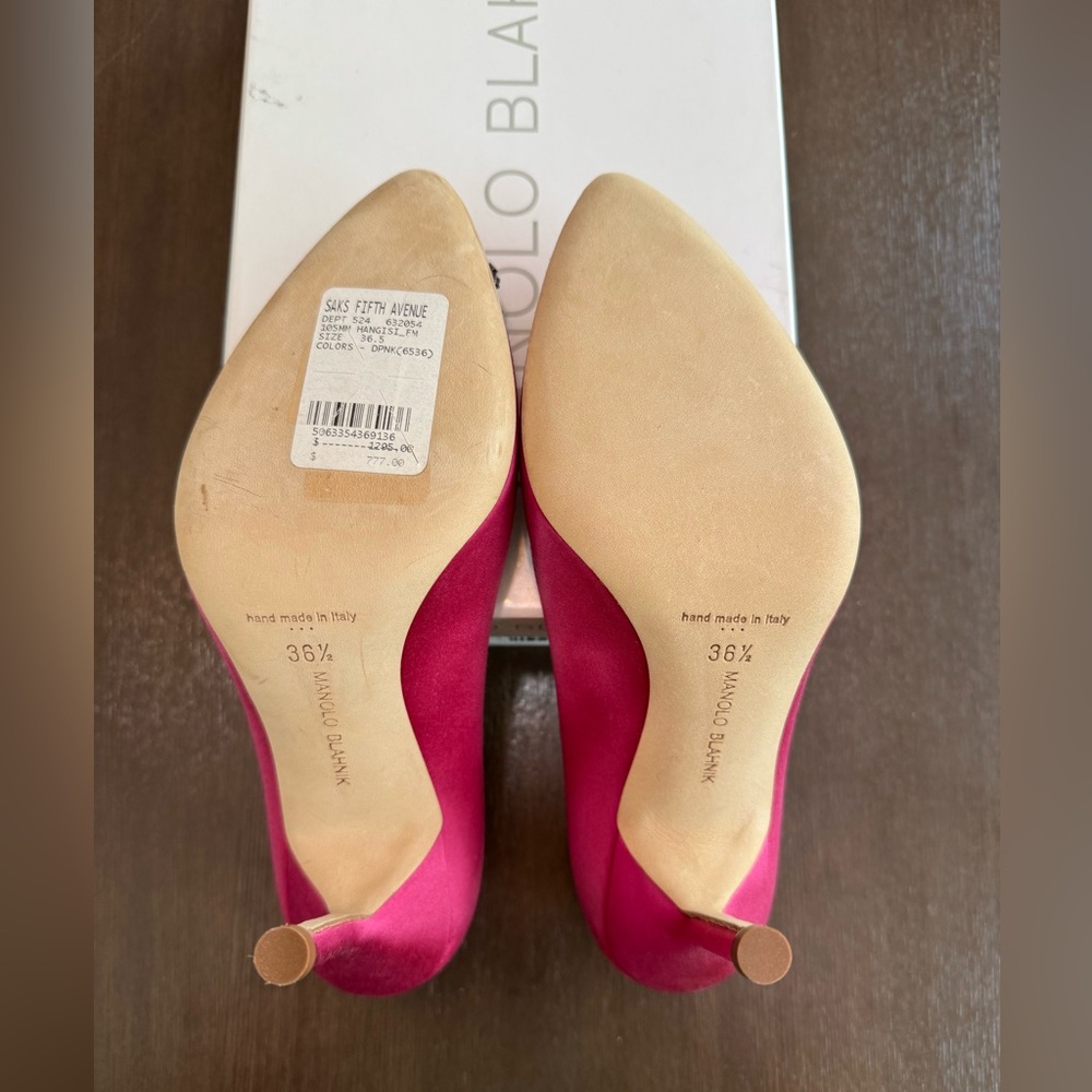 Manolo Blahnik Hangisi Crystal Buckle Pump - Picture 6 of 11